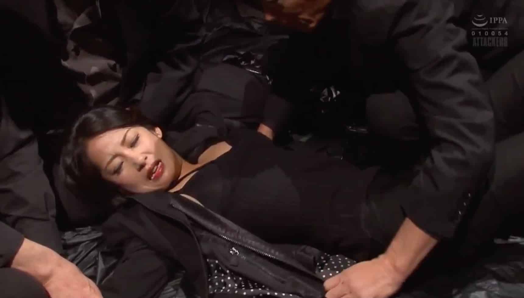 Nữ Nhà Báo Xấu Số